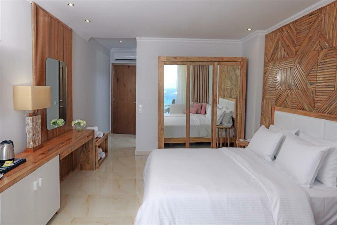 Отель Kairaba Mythos Palace - Adults Only 5*